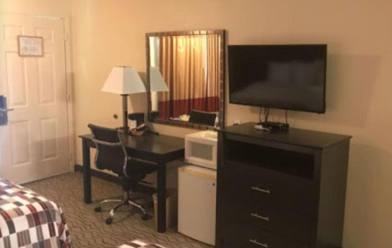 קורסיקנה American Inn מראה חיצוני תמונה