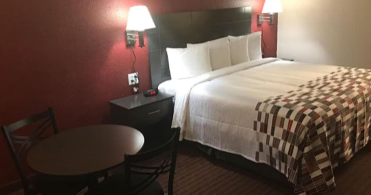קורסיקנה American Inn מראה חיצוני תמונה