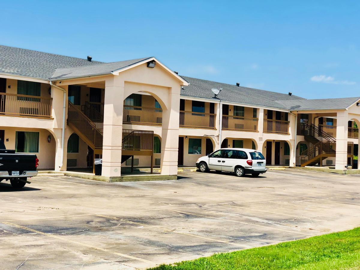 קורסיקנה American Inn מראה חיצוני תמונה